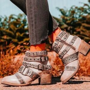 Freebird Slayer Multi-Buckle Ankle Boots - Ice Multi
